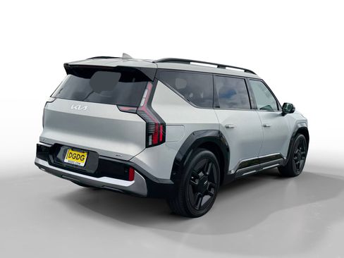 Certified 2024 Kia EV9 GT-Line image 5