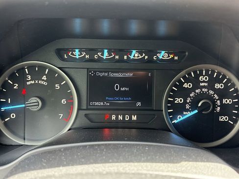 Used 2018 Ford F150 XLT w/ Equipment Group 302A Luxury AWD/4WD image 13