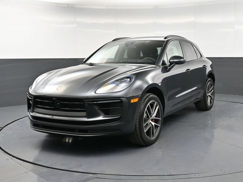 New 2026 Porsche Macan S AWD/4WD image 1