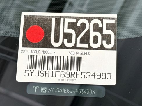 Used 2024 Tesla Model S Plaid image 15