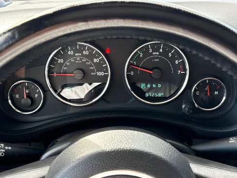 Used 2017 Jeep Wrangler Unlimited Sport w/ Quick Order Package 24S image 17