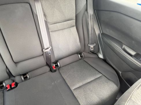 Used 2025 Nissan Rogue SV AWD/4WD image 39