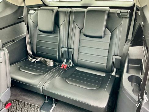 Used 2022 Volkswagen Atlas SEL Premium AWD/4WD image 28