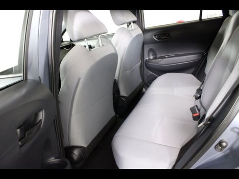 Used 2024 Toyota Corolla Cross AWD Hybrid image 14