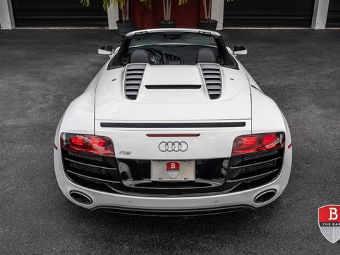 Used 2011 Audi R8 V10 AWD/4WD image 17