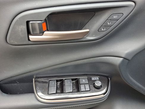 Used 2024 Toyota Crown Limited w/ Advanced Technology Package image 14