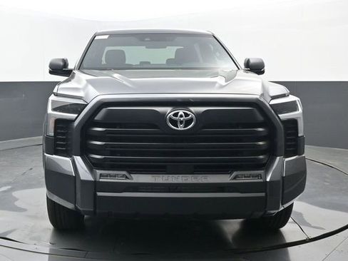 New 2026 Toyota Tundra SR5 w/ SR5 Convenience Package AWD/4WD image 19