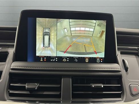 Used 2024 Chevrolet Tahoe Premier w/ Advanced Technology Package image 15