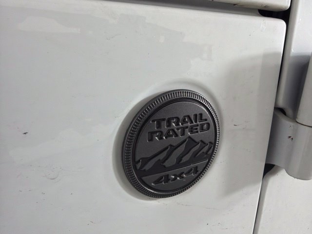 Used 2021 Jeep Gladiator Sport AWD/4WD image 17