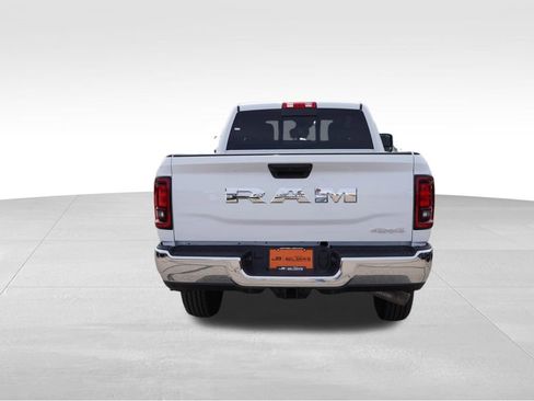 New 2026 RAM 2500 Tradesman AWD/4WD image 4