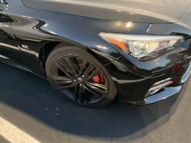 Used 2016 INFINITI Q50 3.0t Premium w/ Driver Assistance Package AWD/4WD image 3