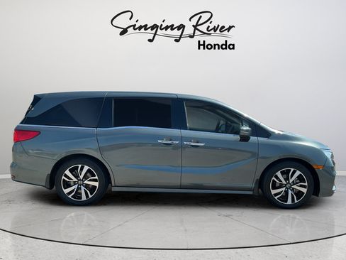 Used 2019 Honda Odyssey Elite image 8