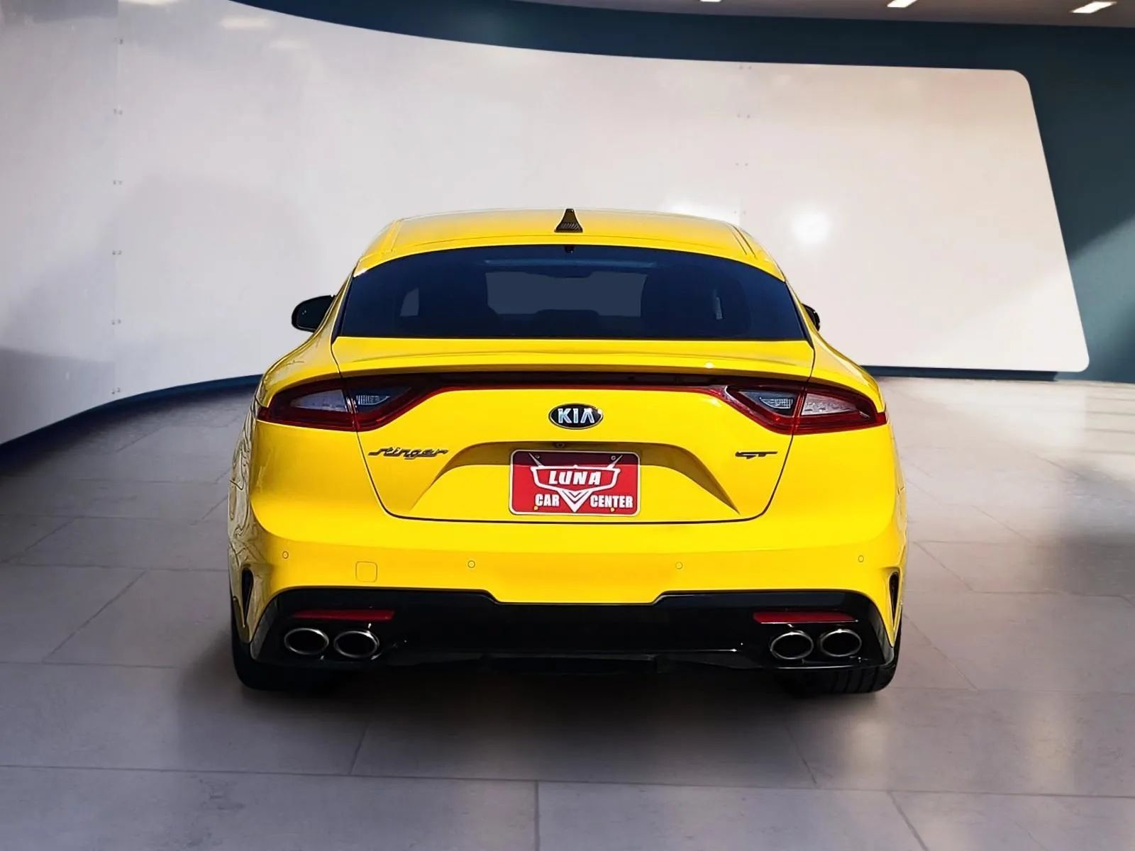 Used 2018 Kia Stinger GT w/ Limited Edition RWD image 4