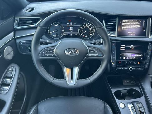 Used 2025 INFINITI QX55 Essential AWD/4WD image 14