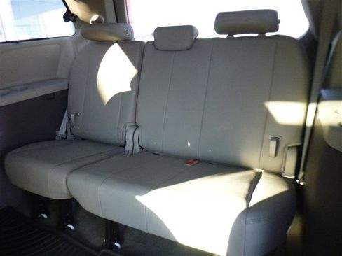 Used 2020 Toyota Sienna XLE Premium image 7