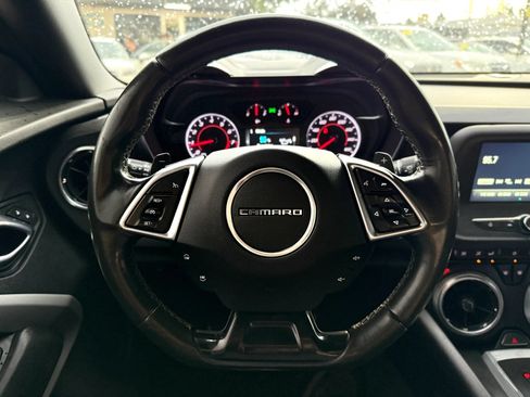 Used 2018 Chevrolet Camaro LT RWD image 19