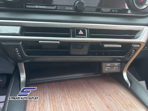 Used 2023 Lexus RX 350 AWD image 32