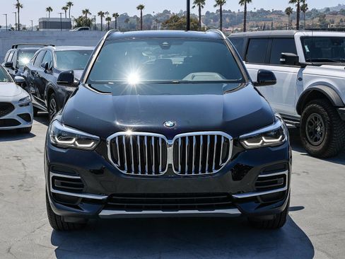 Used 2023 BMW X5 xDrive40i AWD/4WD image 2