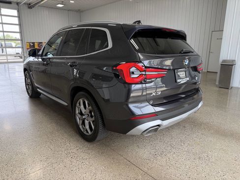 Used 2022 BMW X3 xDrive30i AWD/4WD image 3