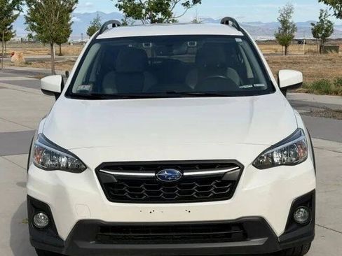 Used 2019 Subaru Crosstrek 2.0i Premium w/ Eyesight System AWD/4WD image 2