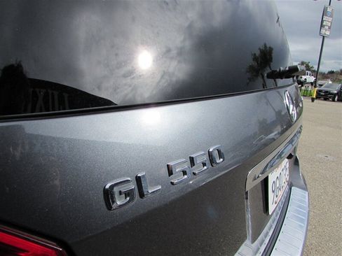 Used 2012 Mercedes-Benz GL 550 4MATIC image 30