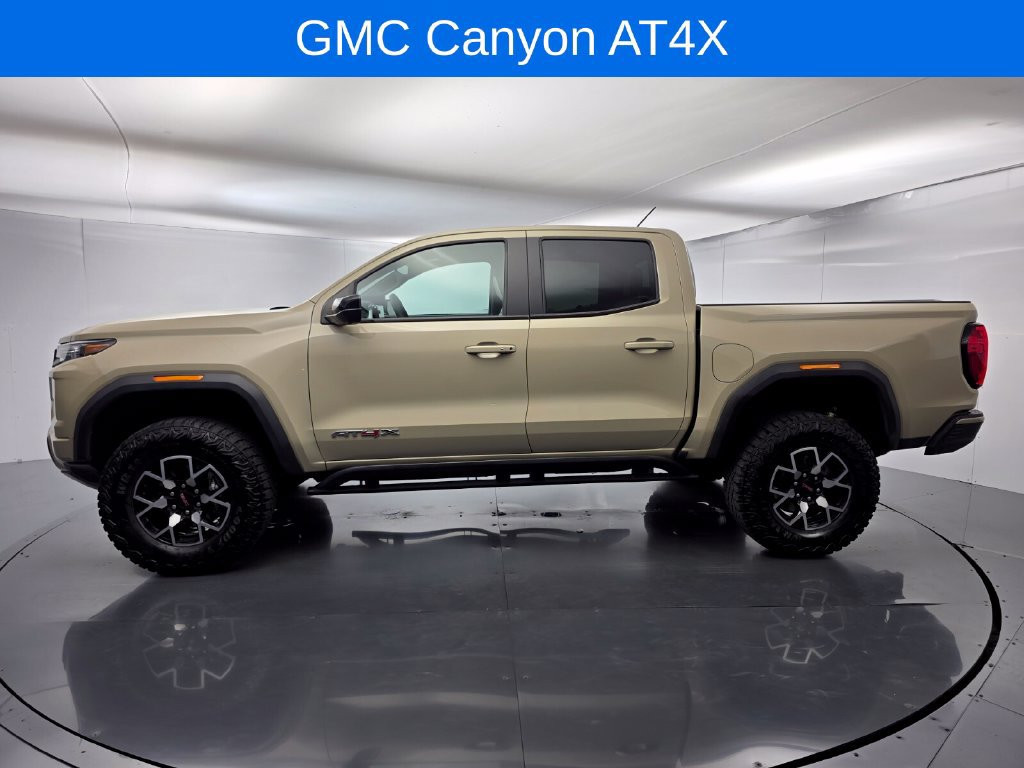 Used 2024 GMC Canyon AT4X AWD/4WD image 7