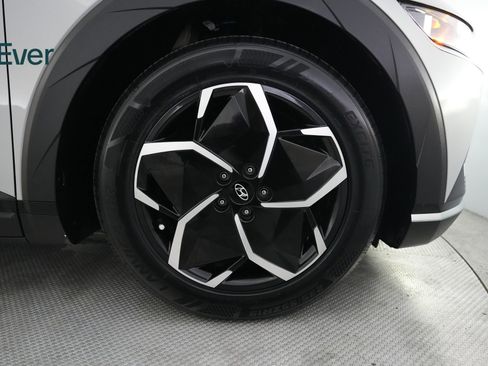 Used 2024 Hyundai Ioniq 5 SEL RWD image 20