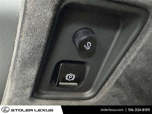 Used 2021 Chevrolet Corvette Stingray Premium Conv w/ Z51 Performance Package image 24