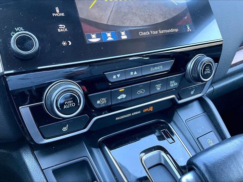 Used 2020 Honda CR-V Touring image 32