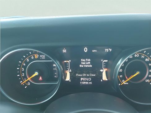 Used 2018 Jeep Wrangler Unlimited Sahara image 19