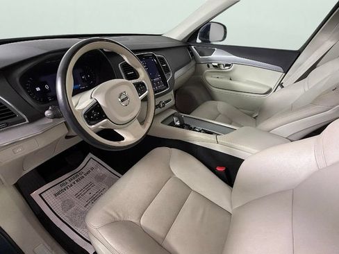 Used 2023 Volvo XC90 B5 Core w/ Protection Package Premier AWD/4WD image 18