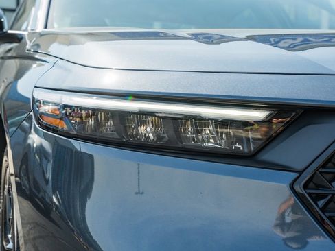 Used 2025 Honda Accord SE image 9