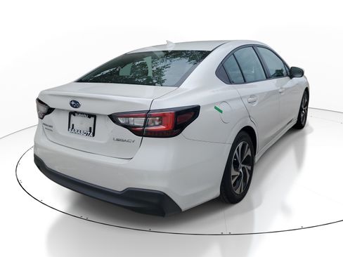 Used 2024 Subaru Legacy Premium AWD/4WD image 5