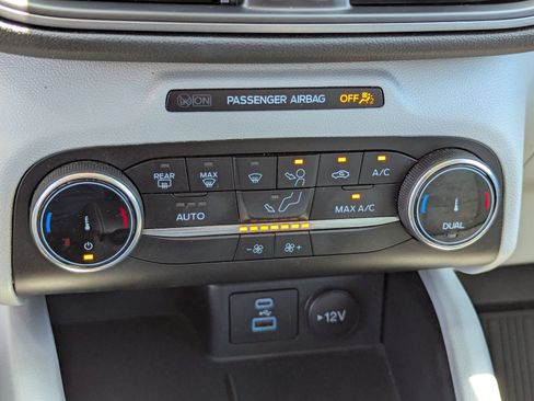 Certified 2023 Ford Escape Active FWD image 21