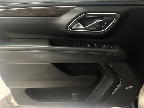 Used 2023 Chevrolet Tahoe Z71 w/ Luxury Package image 15