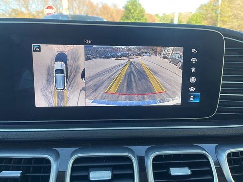 Used 2021 Mercedes-Benz GLE 350 4MATIC image 9