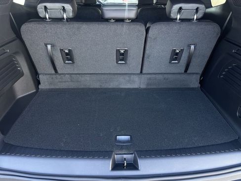 New 2026 GMC Acadia AT4 w/ Luxury Package image 26
