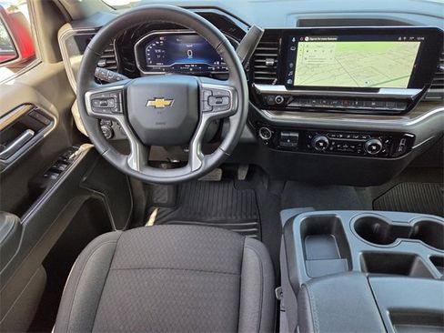 Certified 2025 Chevrolet Silverado 1500 LT image 14