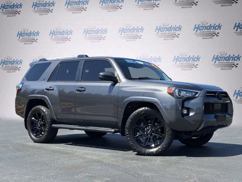 Used 2022 Toyota 4Runner SR5 image 2