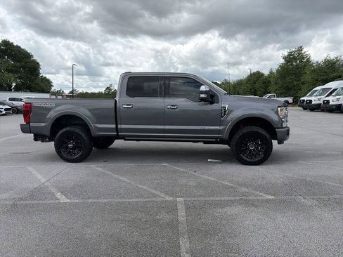 Used 2022 Ford F250 Platinum w/ Tremor Off-Road Package AWD/4WD image 8