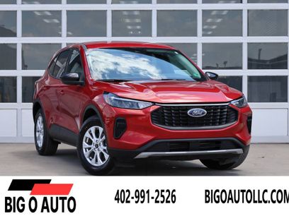Used 2025 Ford Escape Active w/ Cold Weather Package