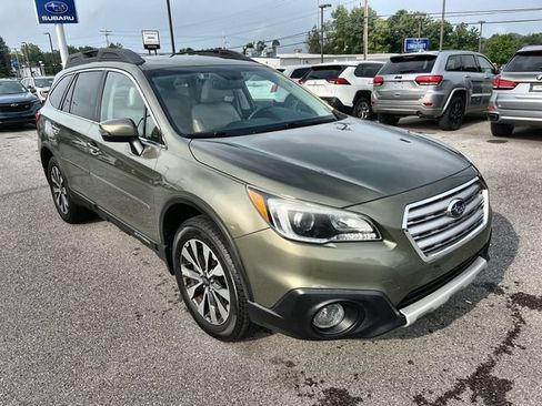 Used 2016 Subaru Outback 2.5i Limited AWD/4WD image 11