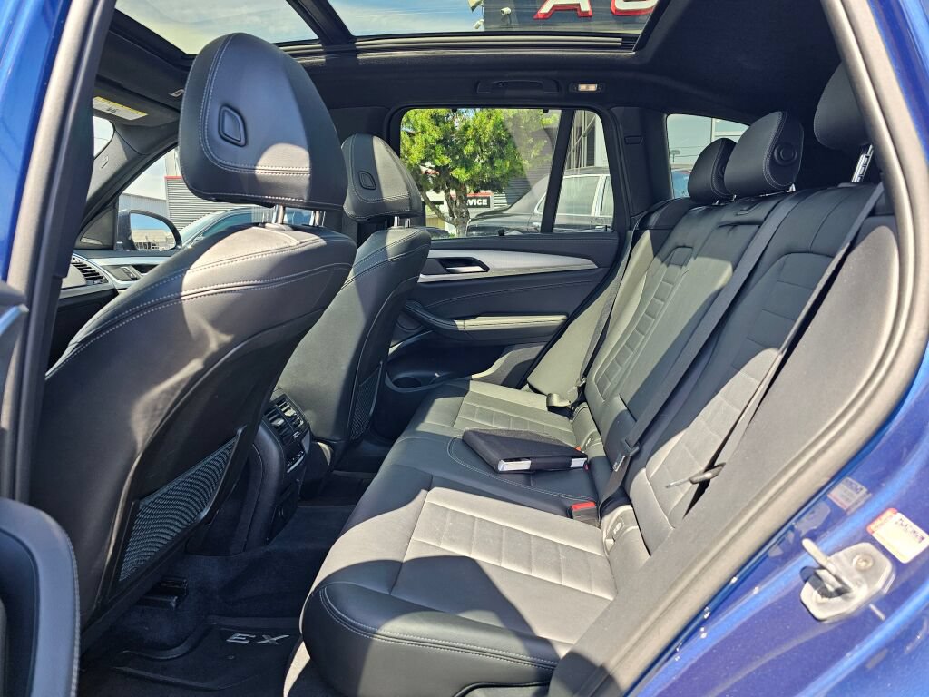 Used 2018 BMW X3 M40i AWD/4WD image 16