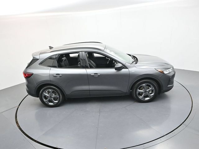 Used 2025 Ford Escape ST-Line FWD image 45