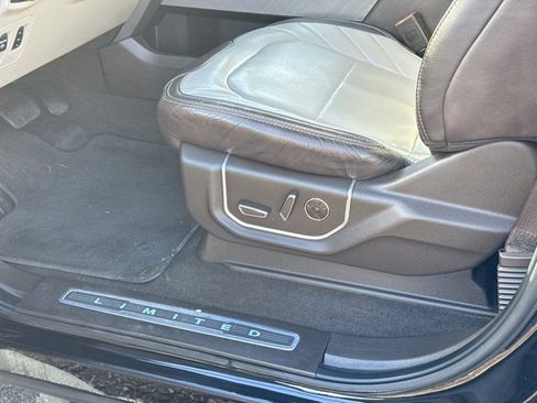 Used 2020 Ford F150 Limited w/ Trailer Tow Package image 16