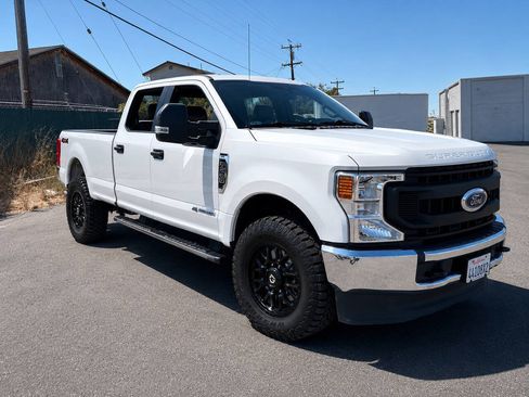 Used 2020 Ford F250 XL AWD/4WD image 3