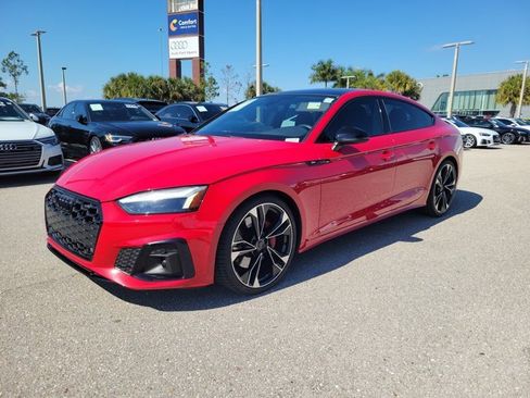 Used 2021 Audi S5 Premium Plus w/ Premium Plus Package image 4