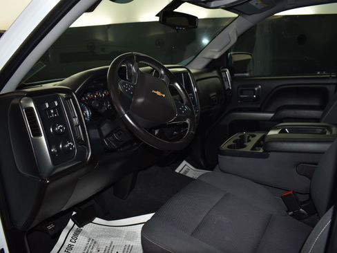 Used 2019 Chevrolet Silverado 1500 LT image 28