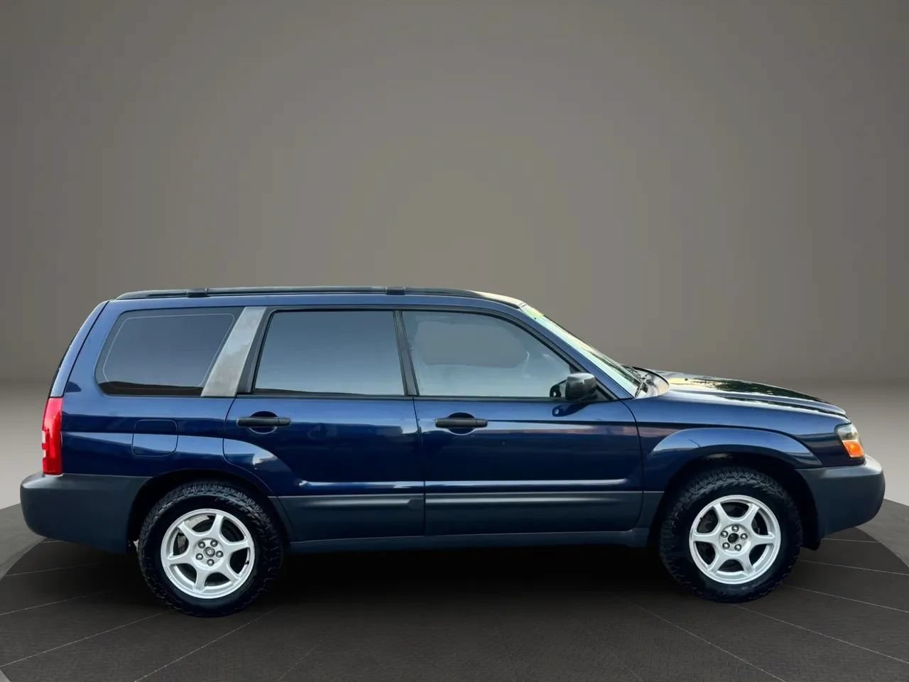 Used 2005 Subaru Forester 2.5X AWD/4WD image 8