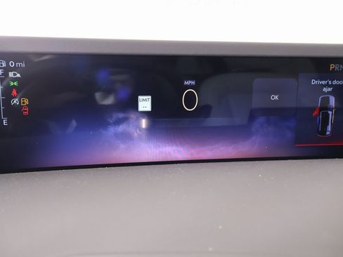 New 2026 Lincoln Nautilus Premier image 4